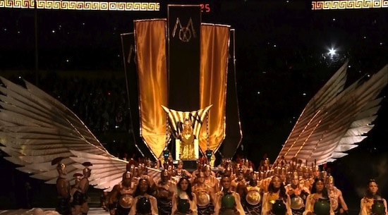 superbowl-madonna-3