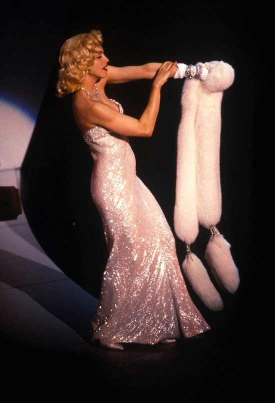 madonna-sooner-or-later-oscars-2b