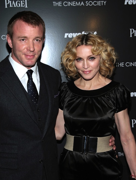 m-guy-revolver-premiere-a1