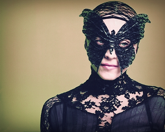 2004 - Steven Klein - Re-Invention Tour 550