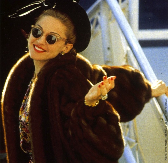 another-suitcase-in-another-hall-single-madonna-2