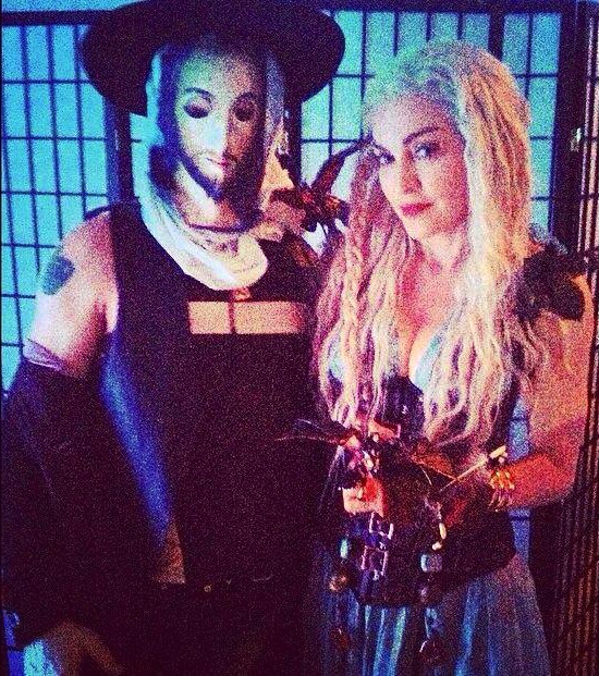 madonna-purim-game-of-thrones-4