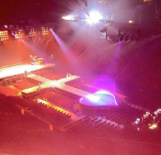 Rebel_Heart_Tour_Montreal_3