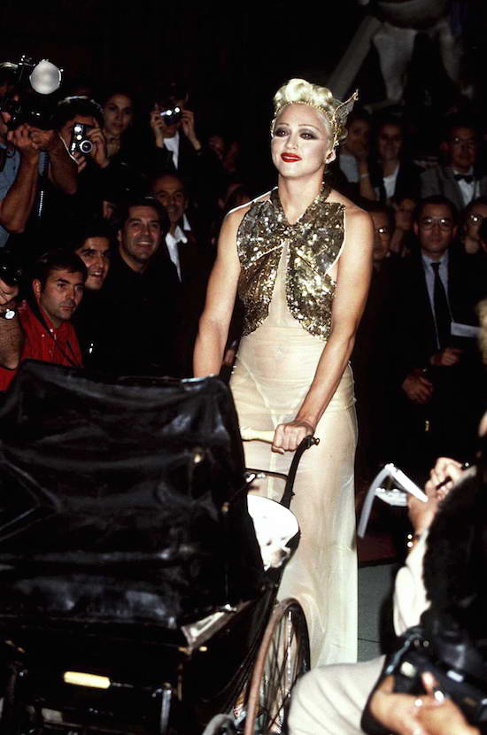 madonna-jean-paul-gaultier-october-15-1994-4