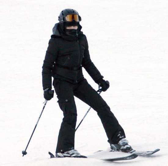 madonna-skiing-gstaad-1