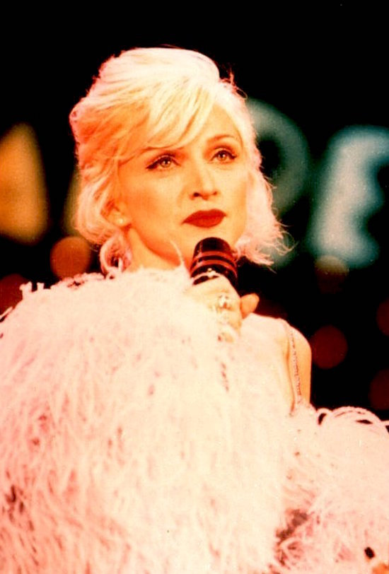 madonna-san-remo-baby-face-1