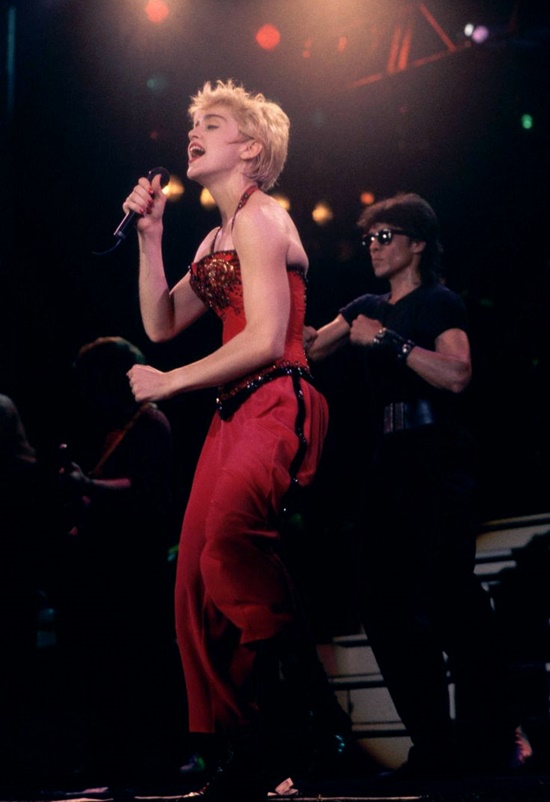 who's that girl tour 550