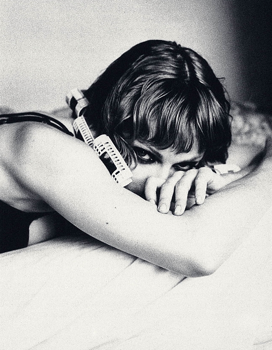 madonna-ellen-von-unwerth-1993-4-550